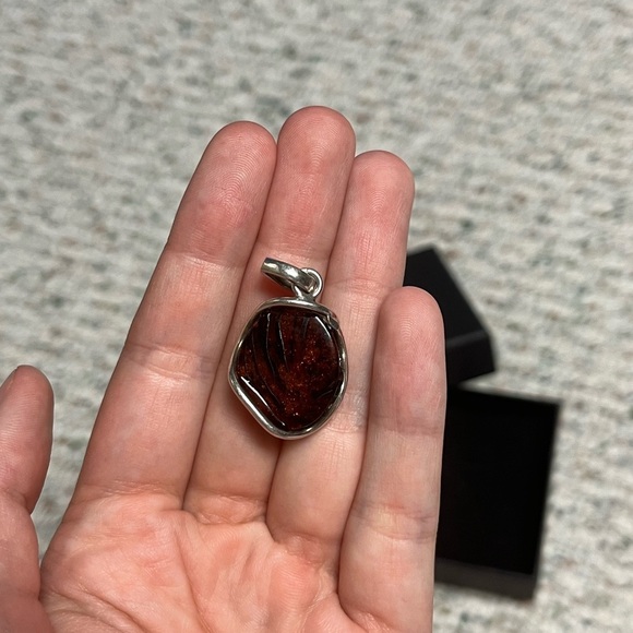 Sterling silver pendant. Unique stone. - Picture 7 of 8